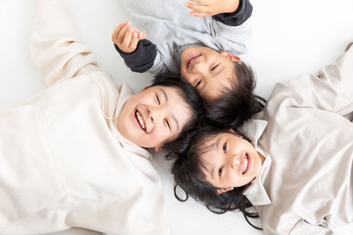 健康的な歯を持つ子どもたち